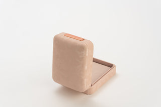Cutie Bijuterii Premium pentru Pandantiv, Velur, Roz Pudra, 7.5x9.5x4.5 cm