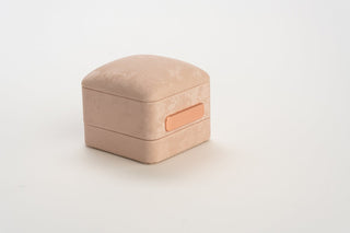 Cutie Bijuterii Premium pentru Inel, Velur, Roz Pudra, 6.5x6.5x5.5 cm