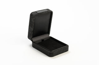 Cutie Bijuterii Premium pentru Pandantiv, Velur, Negru, 7.5x9.5x4.5 cm