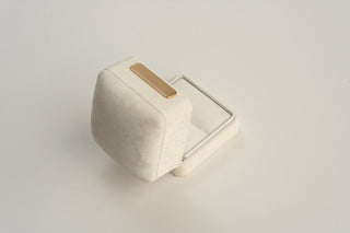 Cutie Bijuterii Premium pentru Inel, Velur, Alb, 6.5x6.5x5.5 cm