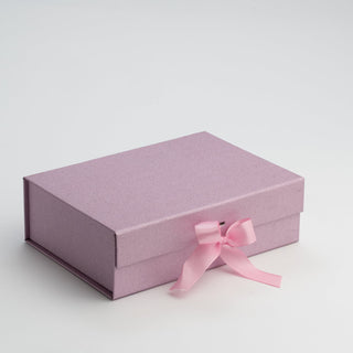 Cutie Cadou Pliată Premium cu Panglică și Sclipici, Carton, Roz, 26x19x8 cm
