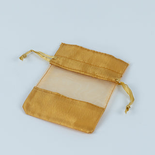 Saculet cadou Margine Satin, 8.5x7.5+3.5 cm - Auriu