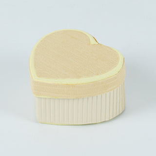 Cutie rigida cadou Inima Rigid, 5x3x4.5 cm - Crem