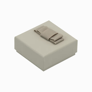 Cutie bijuterii Flower Up F.U, 6x6x2.5 cm - Crem / Alb / Gri