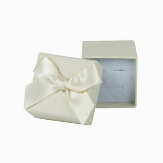 Cutie bijuterii Normal Paper, 4x4x3.5 cm - Crem / Alb