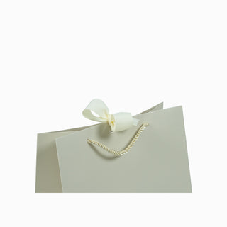 Punga cadou Cadou Iuni, 26x32x12 cm - Crem
