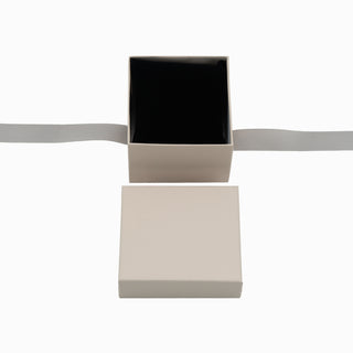 Cutie bijuterii Ribon Down R.D, 8.5x9x6 cm - Crem / Negru / Gri