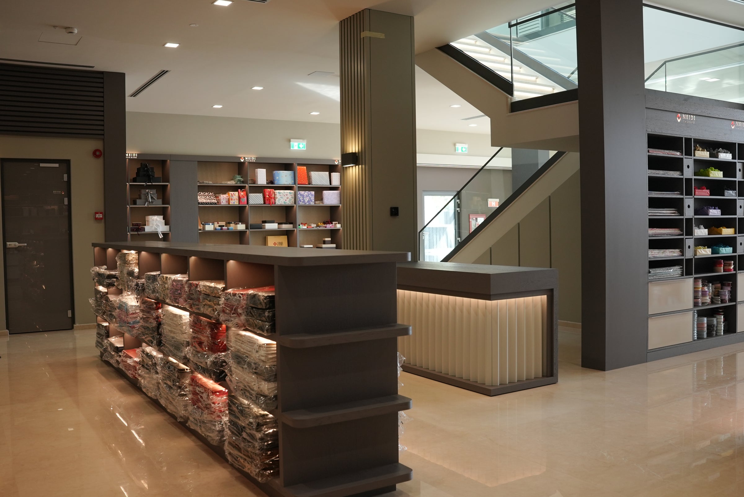 Showroom Meidi Packing
